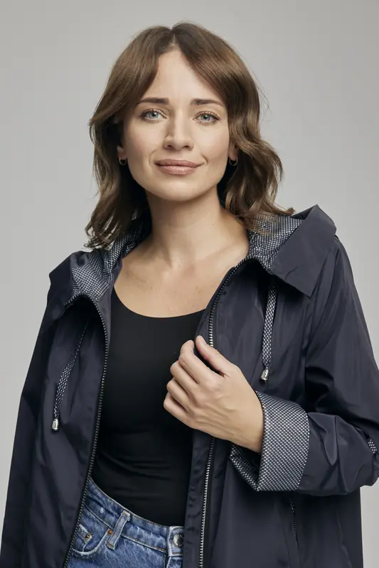 Alicja, parka przejściowa w kolorze granatowym, ujęcie 6